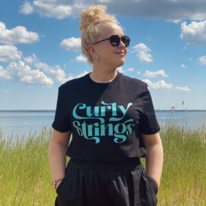 T-shirt Curly Strings
